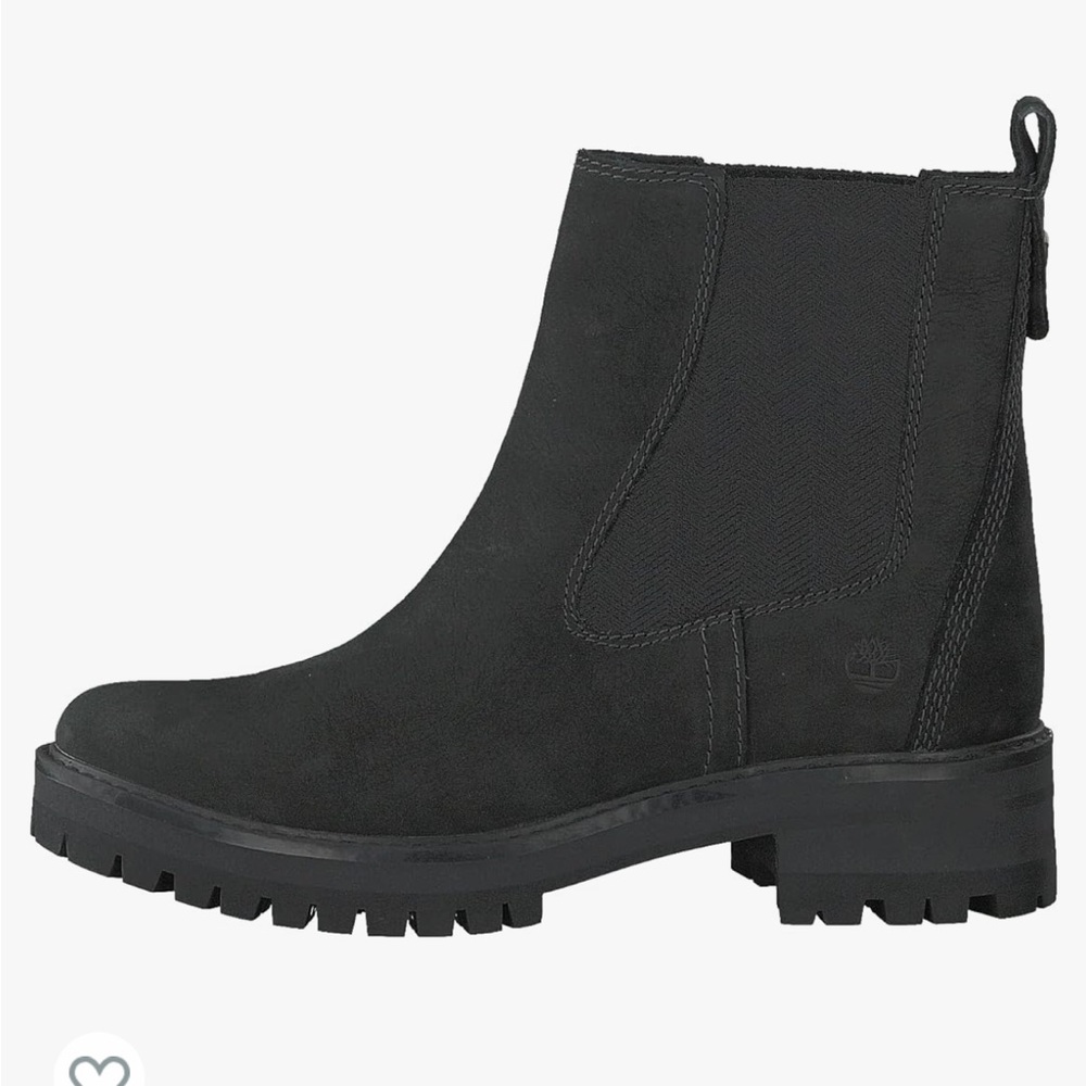 Timberland Women's Courmayeur Valley Chelsea Fashion Boot